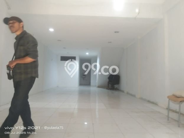 Disewakan Ruko di Pusat Kota Jakarta Barat Ramai Strategis Disewakan Ruko di Pusat Kota Jakarta Barat Ramai Strategis