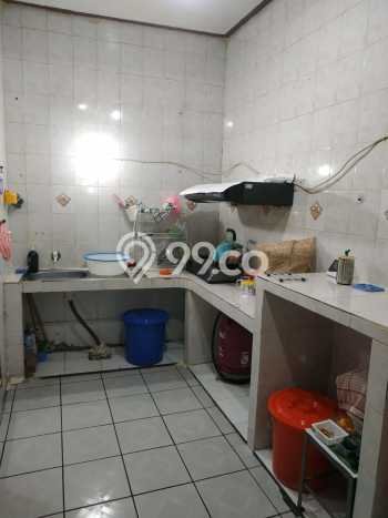 Dijual Hunian Rumah Terawat 3 Kamar di Angke, Jakarta Barat Dijual Hunian Rumah Terawat 3 Kamar di Angke, Jakarta Barat