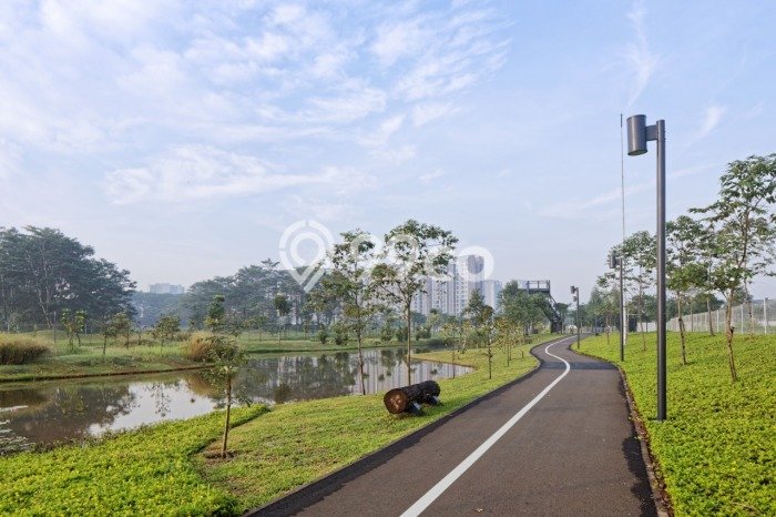 Rumah Elit Modern Tanpa Renovasi di BSD Tangerang Rumah Elit Modern Tanpa Renovasi di BSD Tangerang