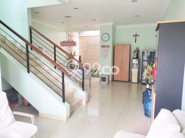 Rumah Elit LB 180m2 Siap Pakai Desain Elegan di Gading Serpong, Tangerang Rumah Elit LB 180m2 Siap Pakai Desain Elegan di Gading Serpong, Tangerang