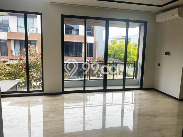 Dijual Rumah Mewah Megah Dengan View Cantik di BSD, Tangerang Dijual Rumah Mewah Megah Dengan View Cantik di BSD, Tangerang