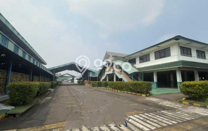 AREA TERSIBUK! Gudang di Curug, Luas 30000m2m², Nilai Tinggi AREA TERSIBUK! Gudang di Curug, Luas 30000m2m², Nilai Tinggi