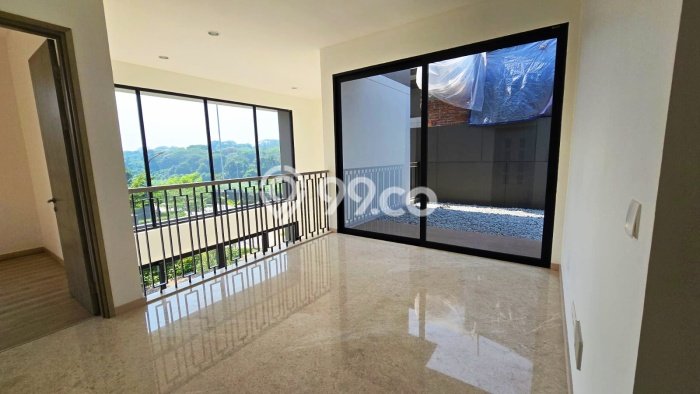 Dijual Rumah Luas Megah Dengan View Eksklusif di BSD, Tangerang Dijual Rumah Luas Megah Dengan View Eksklusif di BSD, Tangerang
