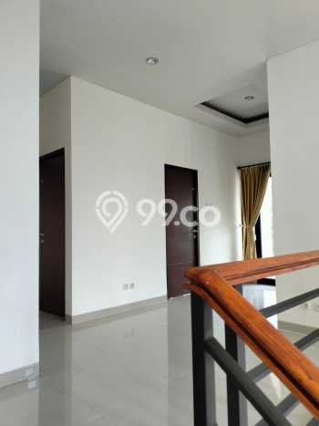 Rumah LT 155m² / LB 179m² Pemandangan Kota di Ngaliyan, Semarang Rumah LT 155m² / LB 179m² Pemandangan Kota di Ngaliyan, Semarang