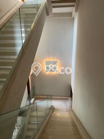 Jual Rumah Luas Elegan Dengan View Cantik di Pluit, Jakarta Utara Jual Rumah Luas Elegan Dengan View Cantik di Pluit, Jakarta Utara