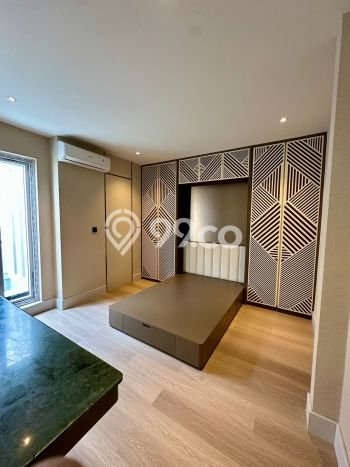 For Sale! Luxury House LT 150m2 Desain Elegan di Golf Island For Sale! Luxury House LT 150m2 Desain Elegan di Golf Island