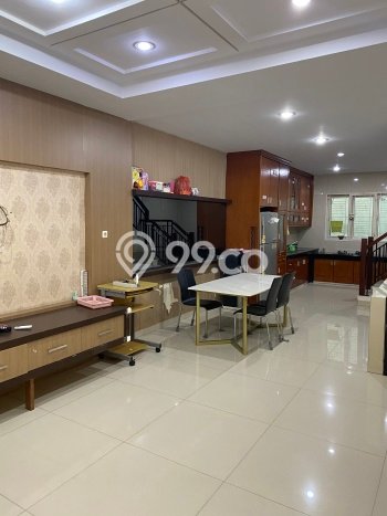 Unit Ruko Paling Strategis di Medan Kota Medan dengan LB 360m2 Unit Ruko Paling Strategis di Medan Kota Medan dengan LB 360m2