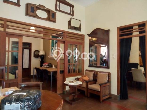 Rumah Elit Modern Tanpa Renovasi di Setiabudi Jakarta Selatan Rumah Elit Modern Tanpa Renovasi di Setiabudi Jakarta Selatan