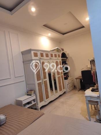 Jual Rumah Luas Megah Dengan View Eksklusif di Kemang, Jakarta Selatan Jual Rumah Luas Megah Dengan View Eksklusif di Kemang, Jakarta Selatan