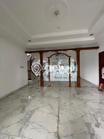 Hunian Mewah LB 500m2 Siap Pakai Desain Elegan di Lebak Bulus, Jakarta Selatan Hunian Mewah LB 500m2 Siap Pakai Desain Elegan di Lebak Bulus, Jakarta Selatan