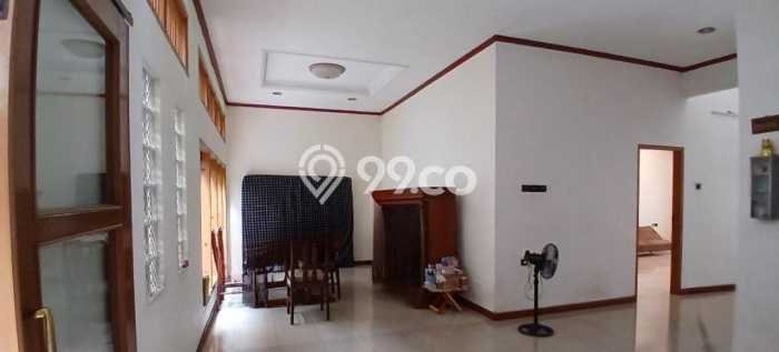 For Sale Hunian Rumah Terawat 3 Kamar di Jatiwaringin, Bekasi For Sale Hunian Rumah Terawat 3 Kamar di Jatiwaringin, Bekasi