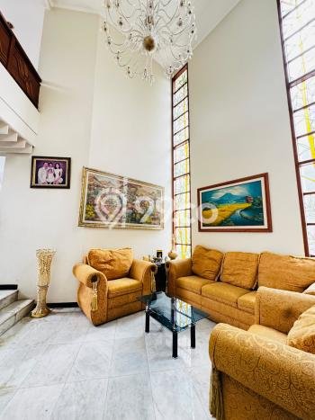 Jual Rumah Luas Elegan Dengan View Cantik di Cinere, Jakarta Selatan Jual Rumah Luas Elegan Dengan View Cantik di Cinere, Jakarta Selatan