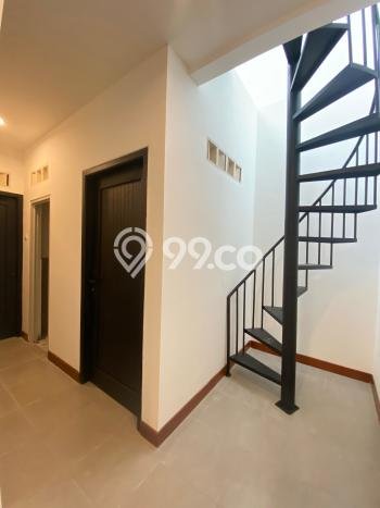 Dijual Rumah 4 Kamar Lokasi Ideal Nyaman dan Strategis di Cinere Dijual Rumah 4 Kamar Lokasi Ideal Nyaman dan Strategis di Cinere