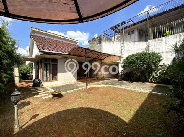 Rumah Mewah Dijual LT 492m2 di Cinere, Depok Rumah Mewah Dijual LT 492m2 di Cinere, Depok