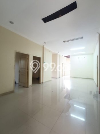Unit Kantor Dijual di Jakarta Selatan LT 1098m2 & LB 900m2 Unit Kantor Dijual di Jakarta Selatan LT 1098m2 & LB 900m2