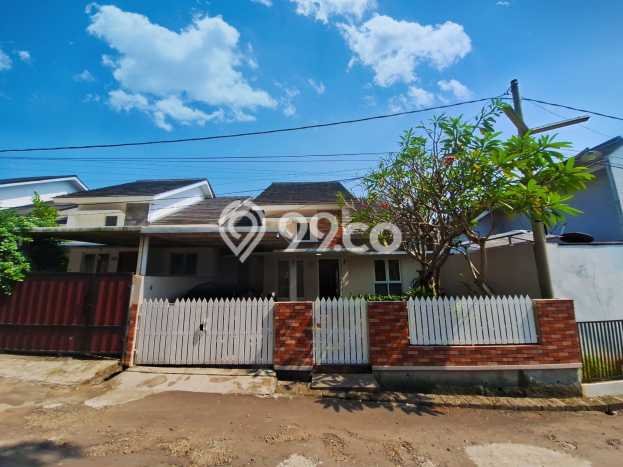 Dijual Cepat Rumah Favorit Siap Huni LB 150m2 di Cinere, Depok Dijual Cepat Rumah Favorit Siap Huni LB 150m2 di Cinere, Depok