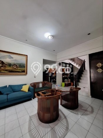 Dijual Rumah Strategis Bagus Punya 4 KT di Cinere Depok - Dijual Rumah Strategis Bagus Punya 4 KT di Cinere Depok -