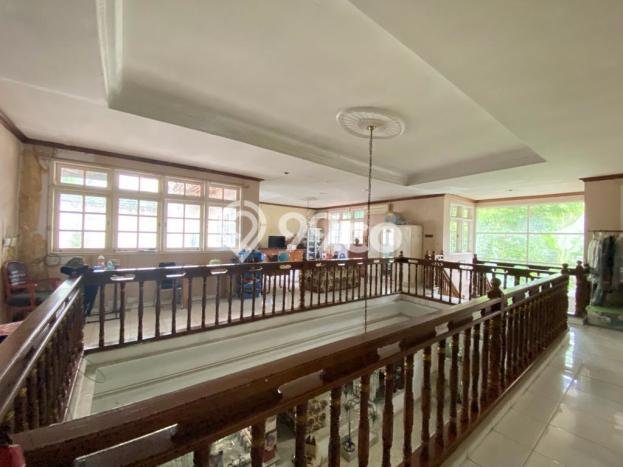 For Sale! Luxury House LT 1420m2 Desain Modern di Kemang For Sale! Luxury House LT 1420m2 Desain Modern di Kemang