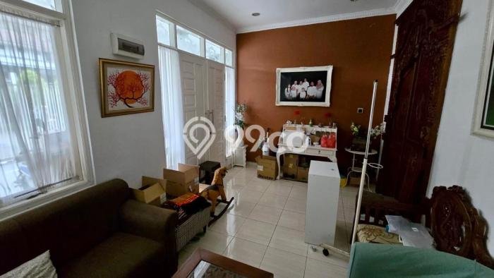 Rumah Modern Cantik 4 Kamar Siap Huni di Pamulang Rumah Modern Cantik 4 Kamar Siap Huni di Pamulang