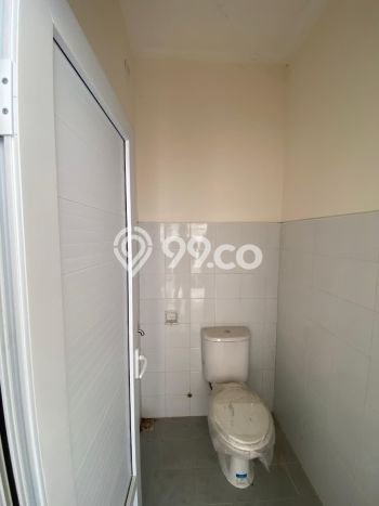 Dijual Rumah 2 Kamar Lokasi Ideal Bagus dan Strategis di Cisauk Dijual Rumah 2 Kamar Lokasi Ideal Bagus dan Strategis di Cisauk