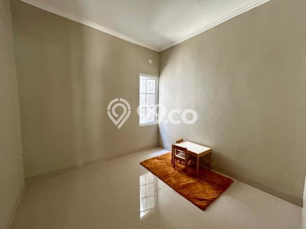 Dijual Hunian Rumah Terawat 2 Kamar di Serua, Tangerang Dijual Hunian Rumah Terawat 2 Kamar di Serua, Tangerang
