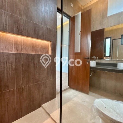 Hot Offer Hunian Mewah Ideal dan Luas di BSD, Tangerang Selatan Hot Offer Hunian Mewah Ideal dan Luas di BSD, Tangerang Selatan