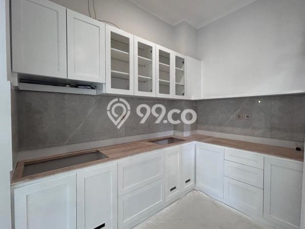 Jual Rumah Luas Elegan Dengan View Eksklusif di BSD Nusaloka, Tangerang Jual Rumah Luas Elegan Dengan View Eksklusif di BSD Nusaloka, Tangerang
