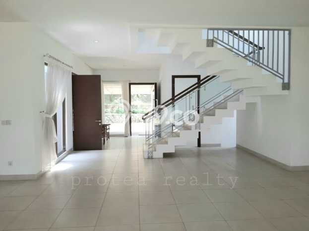 Dijual Rumah Elit Exclusive di BSD, Tangerang Selatan Dijual Rumah Elit Exclusive di BSD, Tangerang Selatan