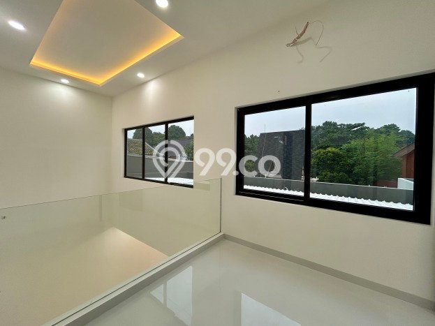 For Sale Rumah Mewah Exclusive di BSD, Tangerang Selatan For Sale Rumah Mewah Exclusive di BSD, Tangerang Selatan