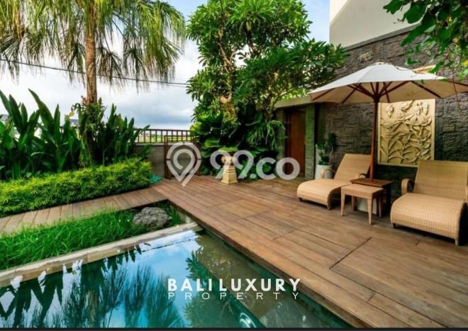 FOR SALE! Vila Kawasan , Luas 455m2m², Lokasi Strategis FOR SALE! Vila Kawasan , Luas 455m2m², Lokasi Strategis