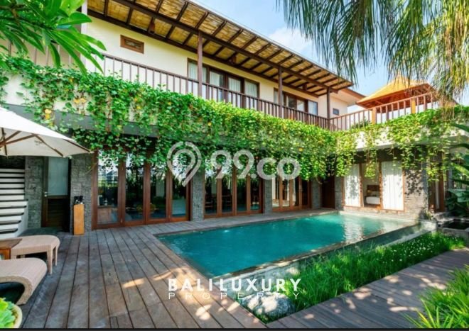 FOR SALE! Vila Kawasan , Luas 455m2m², Lokasi Strategis FOR SALE! Vila Kawasan , Luas 455m2m², Lokasi Strategis