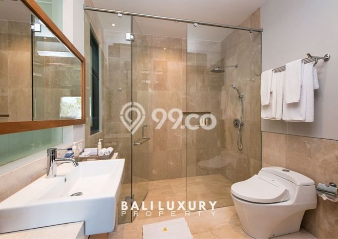 Peluang Bisnis! Vila di , Luas 696m2m², Hasil Tinggi untuk bisnis Peluang Bisnis! Vila di , Luas 696m2m², Hasil Tinggi untuk bisnis