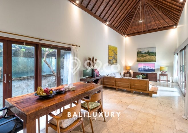 Vila Kawasan , Area 420m2m², Cocok untuk beragam kebutuhan Vila Kawasan , Area 420m2m², Cocok untuk beragam kebutuhan