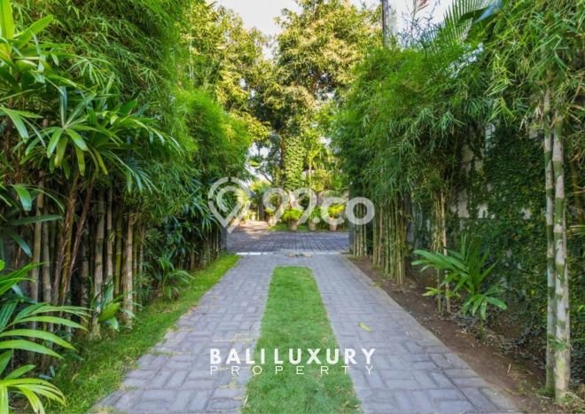 Peluang Investasi! Vila Kawasan , Dimensi 1604m2m², Hasil Menjanjikan untuk investasi Peluang Investasi! Vila Kawasan , Dimensi 1604m2m², Hasil Menjanjikan untuk investasi