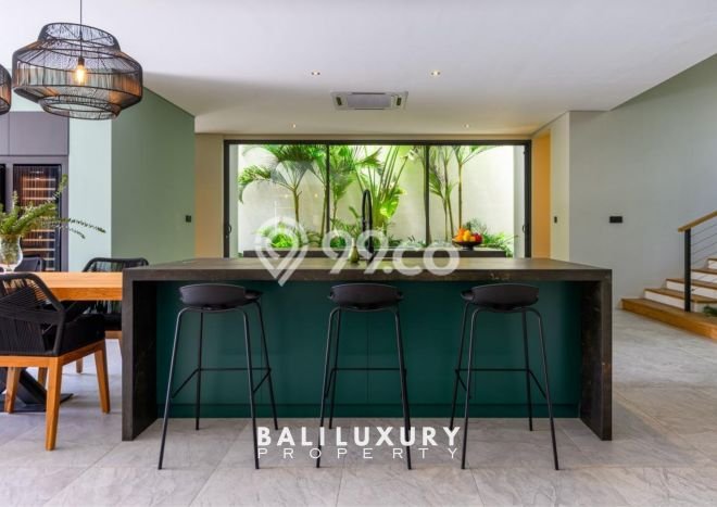 LOKASI TERBAIK! Vila di , Ukuran 500m2m², Area Strategis dengan akses bagus LOKASI TERBAIK! Vila di , Ukuran 500m2m², Area Strategis dengan akses bagus