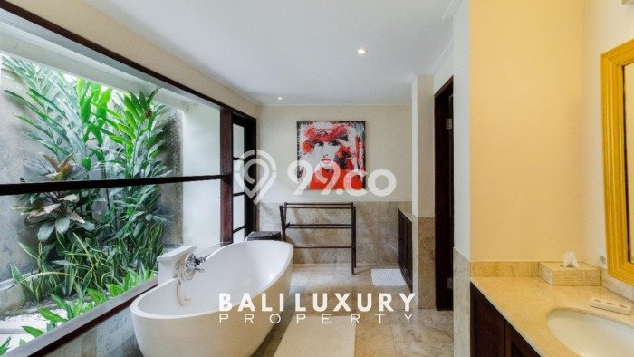 Kesempatan Investasi! Vila di , Dimensi 1540m2m², Lokasi Premium dengan nilai tinggi Kesempatan Investasi! Vila di , Dimensi 1540m2m², Lokasi Premium dengan nilai tinggi