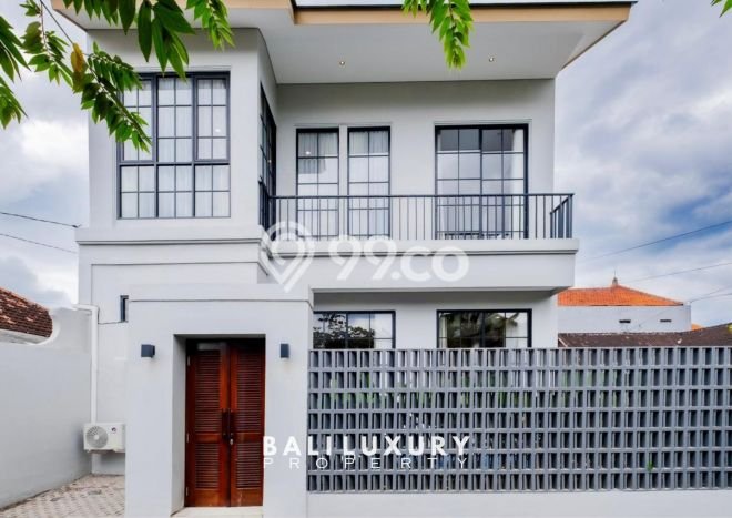 Miliki sekarang Vila Kawasan , Ukuran 100m2m², Akses mudah fasilitas Miliki sekarang Vila Kawasan , Ukuran 100m2m², Akses mudah fasilitas