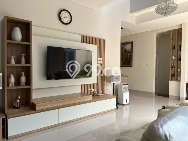 Rumah Elit LB 410m2 Siap Huni Desain Elegan di Harjamukti, Depok Rumah Elit LB 410m2 Siap Huni Desain Elegan di Harjamukti, Depok