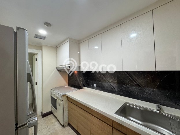 Apartemen Sewa 3 Kamar Murah Siap Huni di Jakarta Selatan, Luas 245m2 Apartemen Sewa 3 Kamar Murah Siap Huni di Jakarta Selatan, Luas 245m2