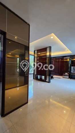 Ready to Use! Premium House LT 375m2 Desain Modern di Citraland Ready to Use! Premium House LT 375m2 Desain Modern di Citraland