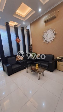 Jual Rumah Luas Elegan Dengan View Cantik di kertajaya, Surabaya Jual Rumah Luas Elegan Dengan View Cantik di kertajaya, Surabaya