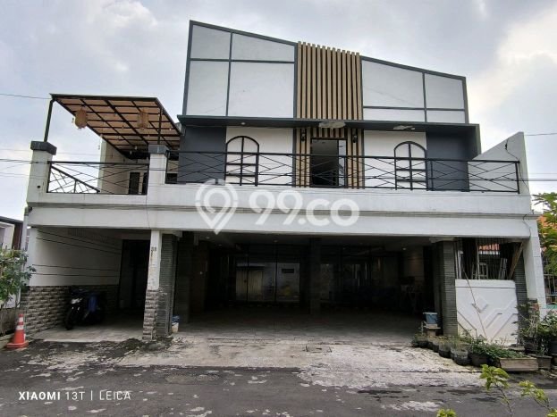 Unit Kost Dijual di Darmo Permai dengan 13 Kamar Area Ramai Unit Kost Dijual di Darmo Permai dengan 13 Kamar Area Ramai