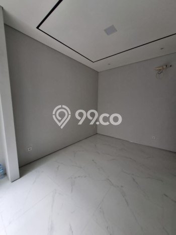 Hunian Mewah LB 327m2 Siap Pakai Desain Elegan di Citraland, Surabaya Hunian Mewah LB 327m2 Siap Pakai Desain Elegan di Citraland, Surabaya