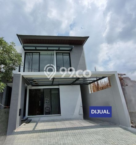 Hunian Mewah LB 327m2 Siap Pakai Desain Elegan di Citraland, Surabaya Hunian Mewah LB 327m2 Siap Pakai Desain Elegan di Citraland, Surabaya