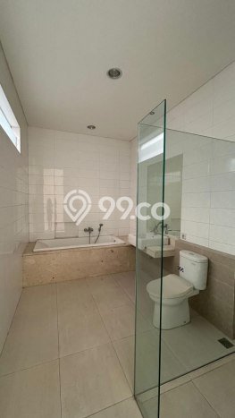 For Sale! Luxury House LT 330m2 Desain Modern di Citraland For Sale! Luxury House LT 330m2 Desain Modern di Citraland