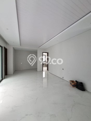 Hunian Mewah LB 327m2 Siap Pakai Desain Elegan di Citraland, Surabaya Hunian Mewah LB 327m2 Siap Pakai Desain Elegan di Citraland, Surabaya