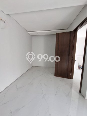 Hunian Mewah LB 327m2 Siap Pakai Desain Elegan di Citraland, Surabaya Hunian Mewah LB 327m2 Siap Pakai Desain Elegan di Citraland, Surabaya