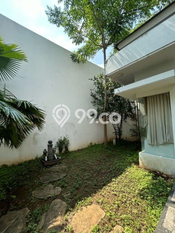 Rumah Elit Modern Tanpa Renovasi di Citraland Surabaya Rumah Elit Modern Tanpa Renovasi di Citraland Surabaya