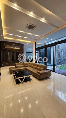 Ready to Use! Premium House LT 375m2 Desain Modern di Citraland Ready to Use! Premium House LT 375m2 Desain Modern di Citraland