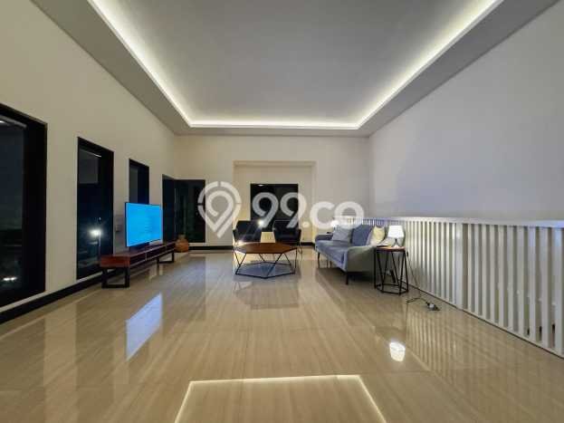 Vila Nyaman di , Luas 250m2m², Akses ke berbagai kebutuhan Vila Nyaman di , Luas 250m2m², Akses ke berbagai kebutuhan